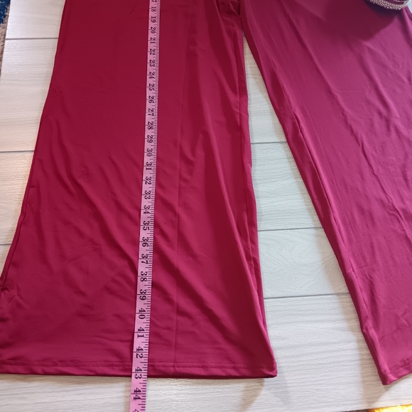 Women Solid Color Short Sleeve Off Shoulder Top And Wide Leg Pants Two-Piece Set - Picture 12 of 14